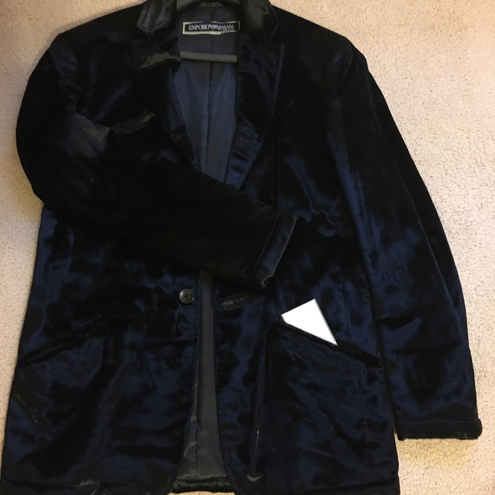 Armani Velvet  luxurious sports blazer